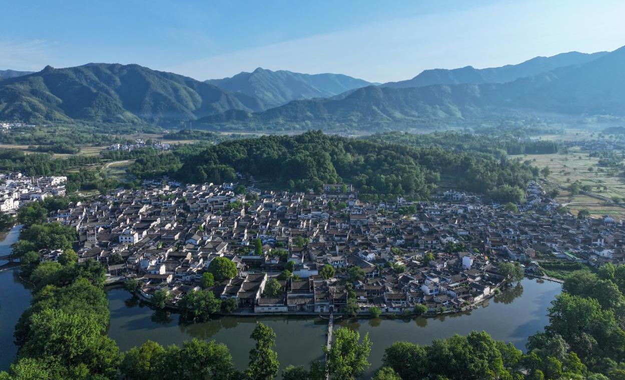 安徽日报聚焦安徽发展动态